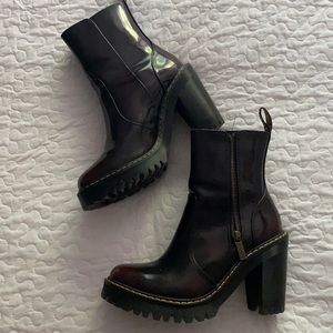 Dr. Martens Magdalena Heeled Boots - sz 8/39